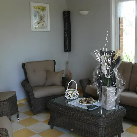 Holiday home Gite Marais Atypique